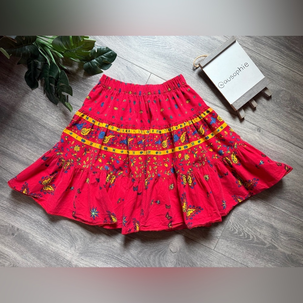 Vintage 90s Botanical Floral & Paisley Tiered Elastic Ruffle Mini Skirt. Size S